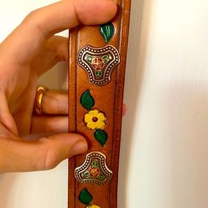 💛 Gorgeous 1970’s Vintage Leather Belt 💛